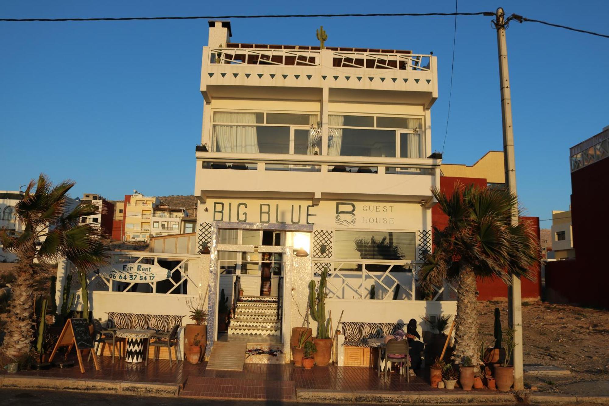 Big Blue Guest House 依索安 外观 照片